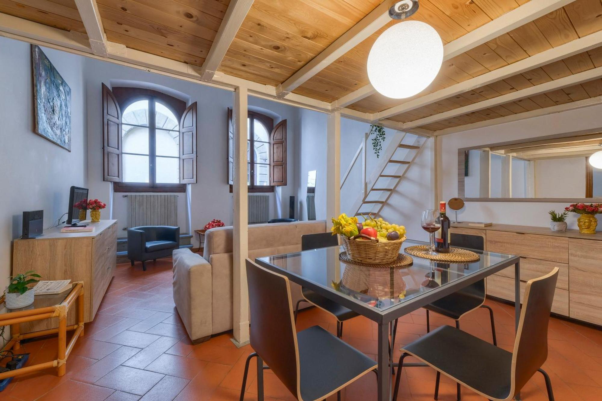 La Casa Di Dante Alighieri Apartamento Florença Exterior foto