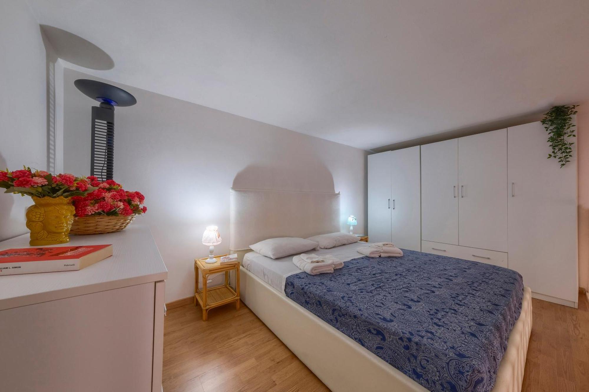 La Casa Di Dante Alighieri Apartamento Florença Exterior foto