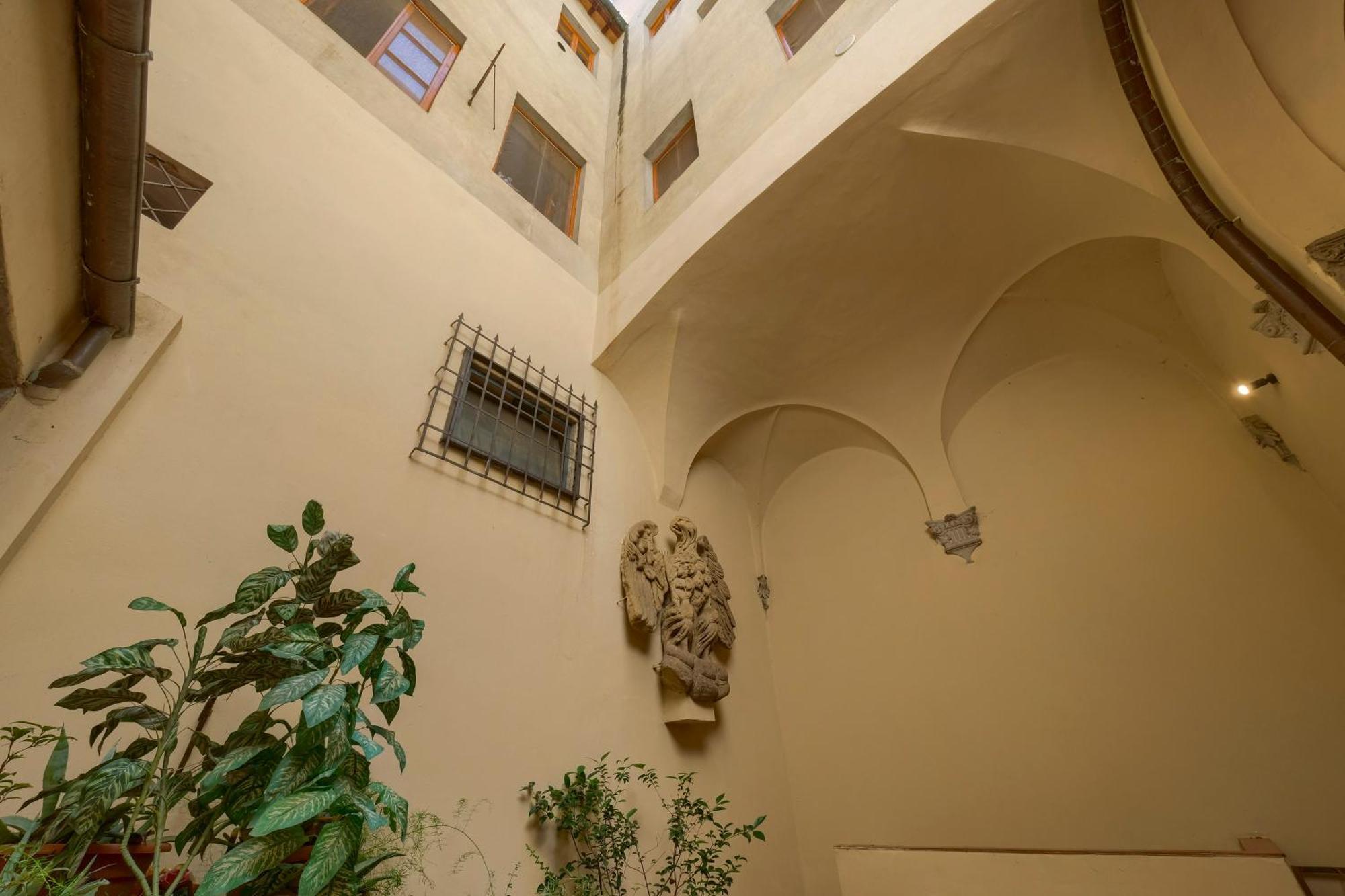 La Casa Di Dante Alighieri Apartamento Florença Exterior foto