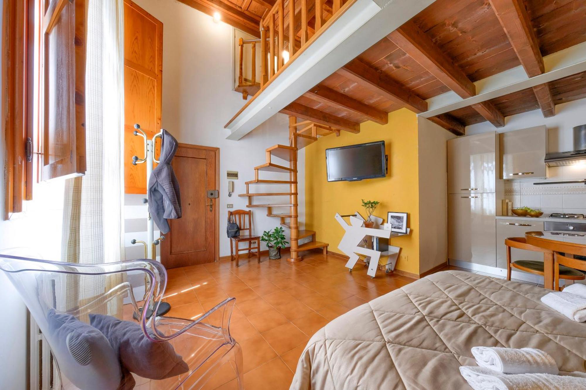 La Casa Di Dante Alighieri Apartamento Florença Exterior foto